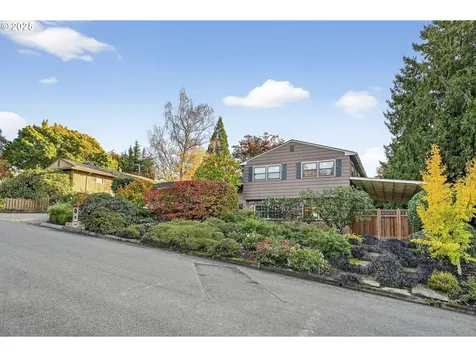 6744 SW Raleighwood Way Portland OR 97225
