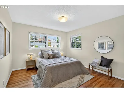 6744 SW Raleighwood Way Portland OR 97225