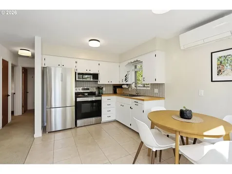 705 NE Church Place White Salmon WA 98672