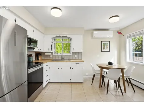 705 NE Church Place White Salmon WA 98672