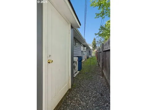 705 NE Church Place White Salmon WA 98672