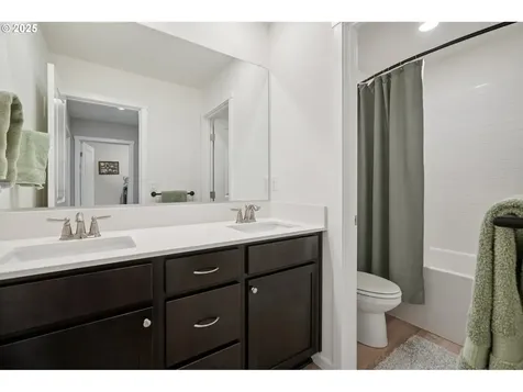 7035 NE 155th Place Vancouver WA 98682