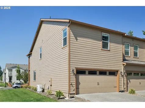 7035 NE 155th Place Vancouver WA 98682