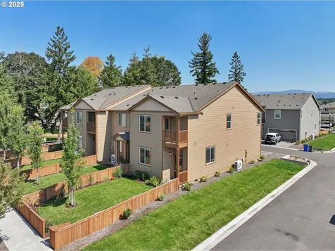 7035 NE 155th Place Vancouver WA 98682