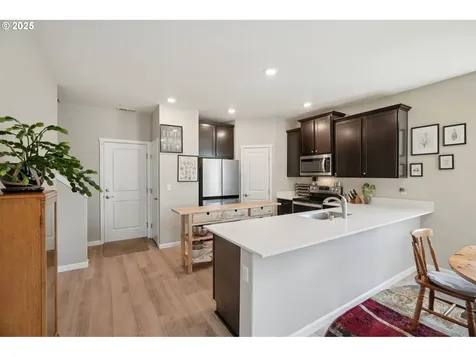 7035 NE 155th Place Vancouver WA 98682