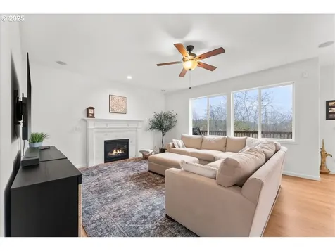 15605 SW Snowy Owl Lane Beaverton OR 97007