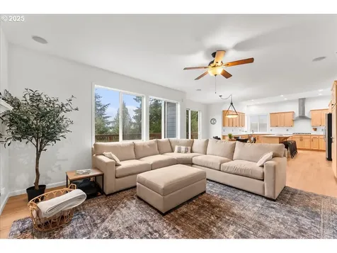 15605 SW Snowy Owl Lane Beaverton OR 97007