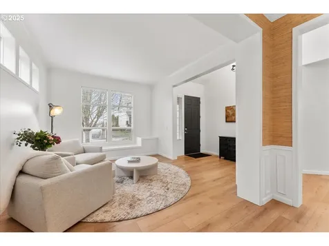 15605 SW Snowy Owl Lane Beaverton OR 97007