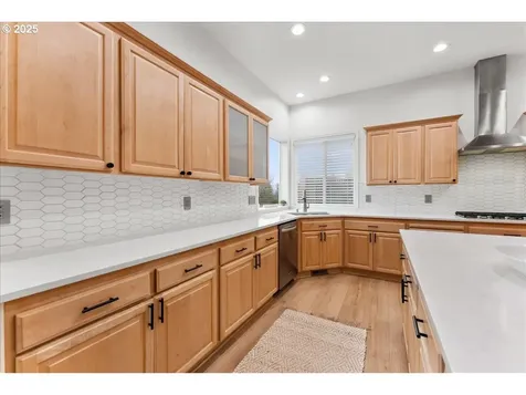 15605 SW Snowy Owl Lane Beaverton OR 97007