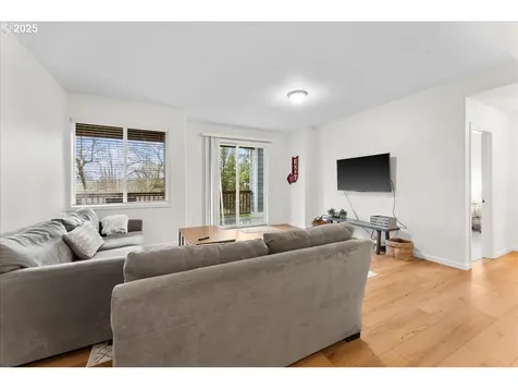 15605 SW Snowy Owl Lane Beaverton OR 97007