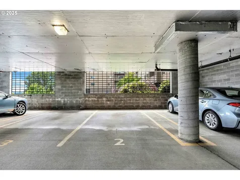 4320 S Corbett Avenue Portland OR 97239