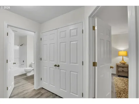 5063 SW Foothills Drive Lake Oswego OR 97034