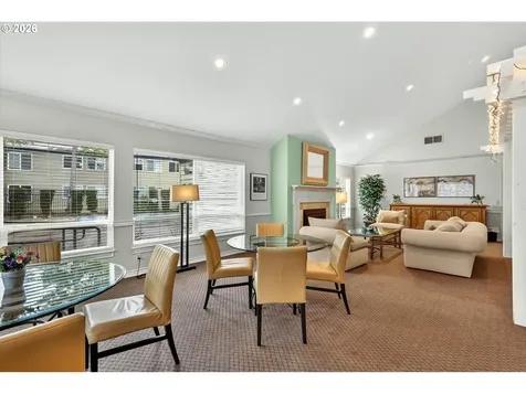 5063 SW Foothills Drive Lake Oswego OR 97034