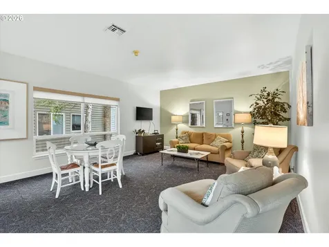 5063 SW Foothills Drive Lake Oswego OR 97034