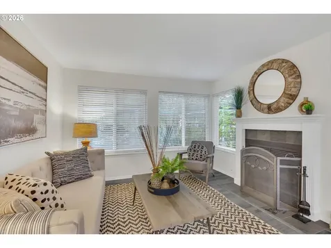 5063 SW Foothills Drive Lake Oswego OR 97034