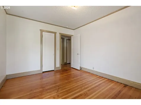 1516 N Winchell Street Portland OR 97217