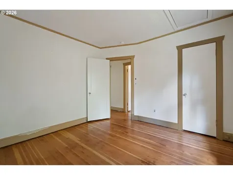1516 N Winchell Street Portland OR 97217