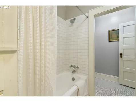 2544 NE 48th Avenue Portland OR 97213