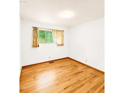 3649 Old Pacific Highway S Kelso WA 98626