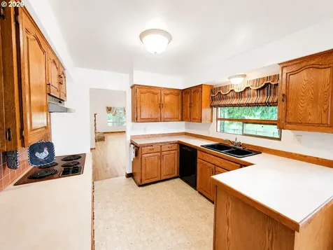 3649 Old Pacific Highway S Kelso WA 98626