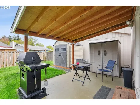 1700 NE 231st Court Wood Village OR 97060