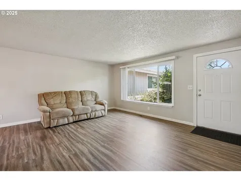 1700 NE 231st Court Wood Village OR 97060