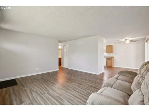 1700 NE 231st Court Wood Village OR 97060