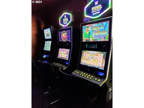 56826 Wamic Mkt Road Wamic OR 97063