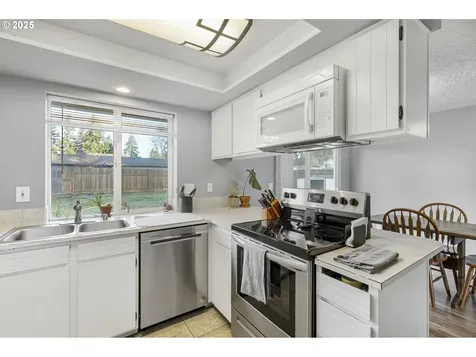 15108 NE 8th Street Vancouver WA 98684