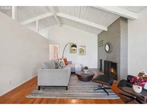 311 NE 130th Place Portland OR 97230