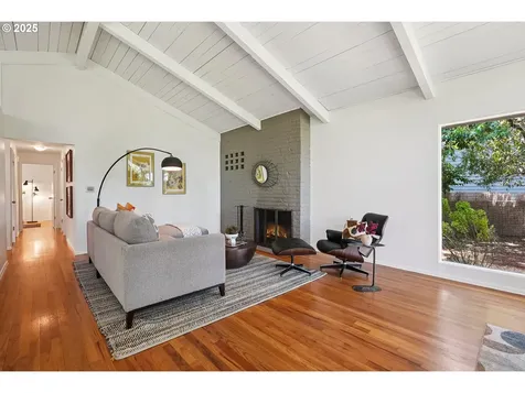 311 NE 130th Place Portland OR 97230