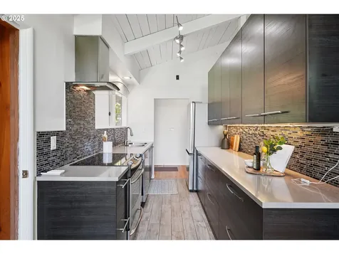 311 NE 130th Place Portland OR 97230