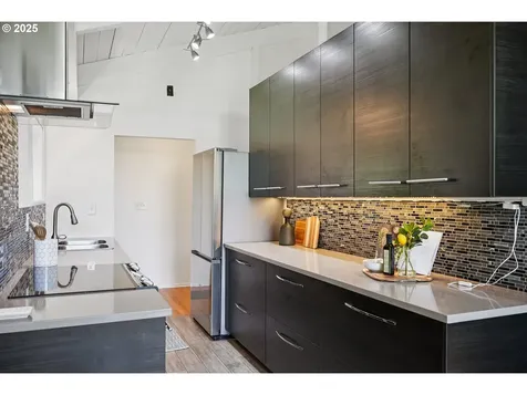311 NE 130th Place Portland OR 97230