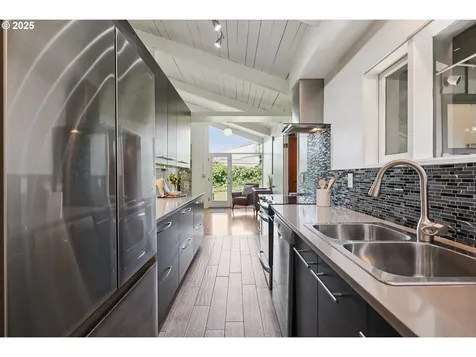 311 NE 130th Place Portland OR 97230