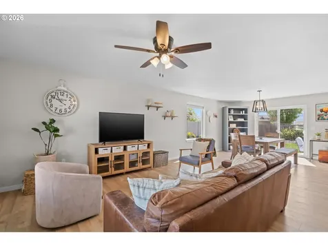 185 Rio Senda Street Umatilla OR 97882