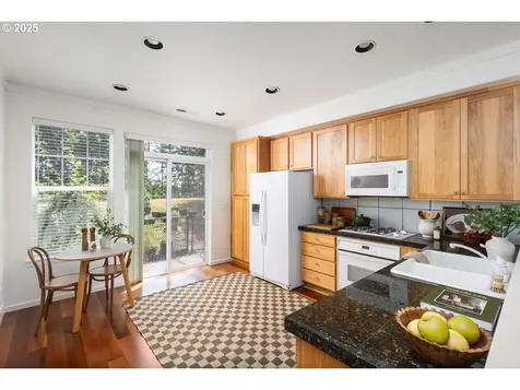 884 NE 73rd Avenue Hillsboro OR 97124