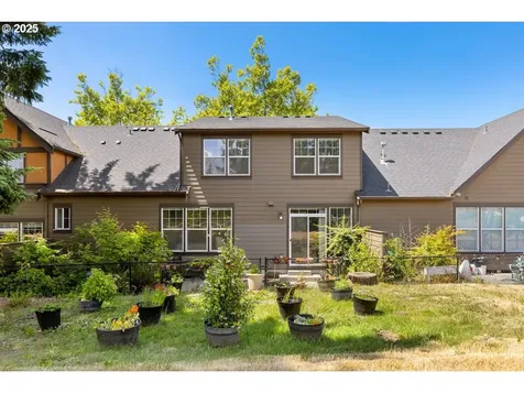 884 NE 73rd Avenue Hillsboro OR 97124