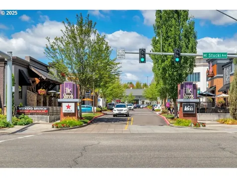 884 NE 73rd Avenue Hillsboro OR 97124