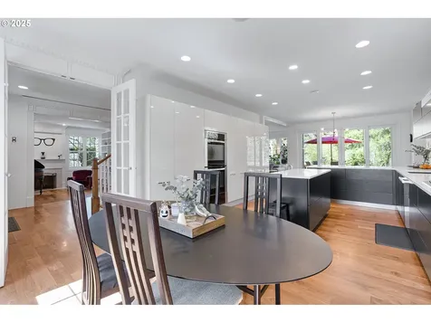 9297 NW Fullner Court Portland OR 97229