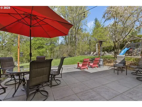 9297 NW Fullner Court Portland OR 97229