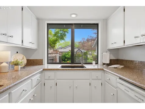 32125 SW Cypress Point Wilsonville OR 97070