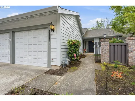 32125 SW Cypress Point Wilsonville OR 97070