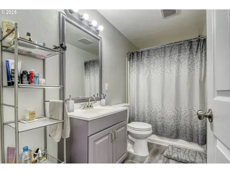 342 W Garfield Street Athena OR 97813