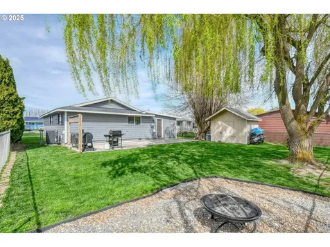 342 W Garfield Street Athena OR 97813