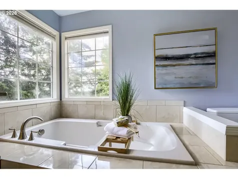 13876 Provincial Hill Drive Lake Oswego OR 97035