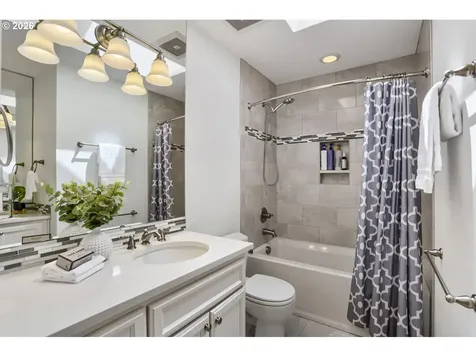 13876 Provincial Hill Drive Lake Oswego OR 97035