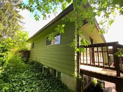 12116 SE Foster Road Portland OR 97266