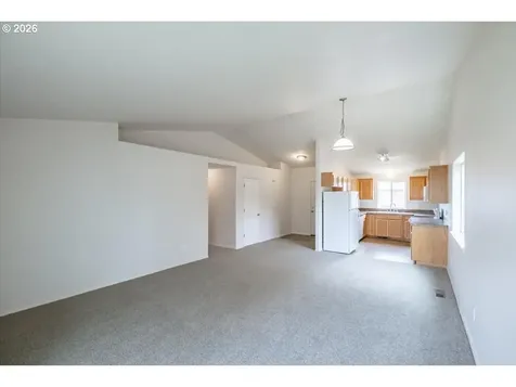 1525 Park Avenue NE Salem OR 97301