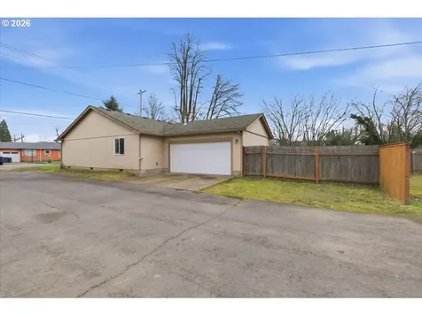 1525 Park Avenue NE Salem OR 97301