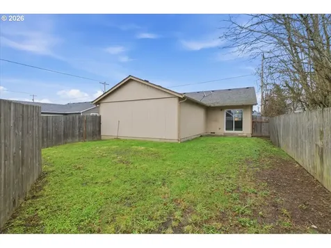 1525 Park Avenue NE Salem OR 97301